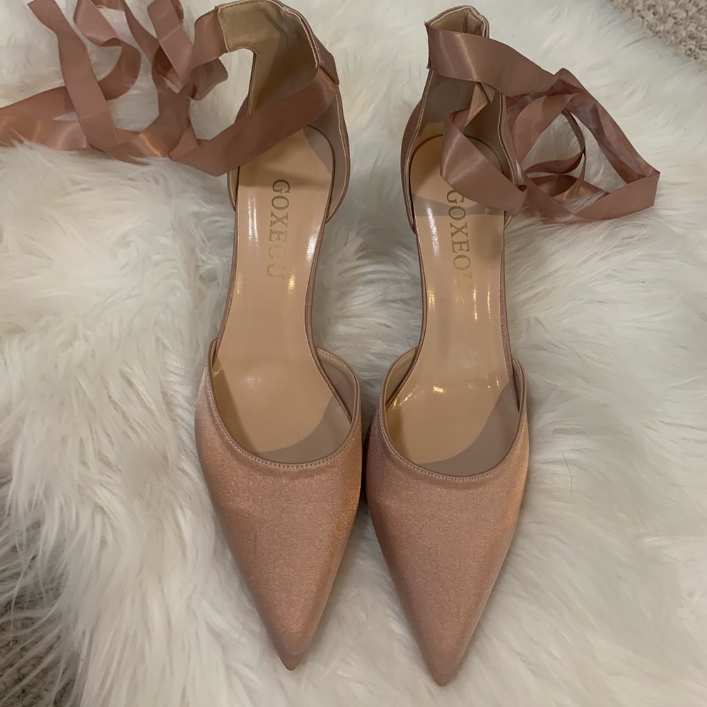 Heels - Picture 2 of 4